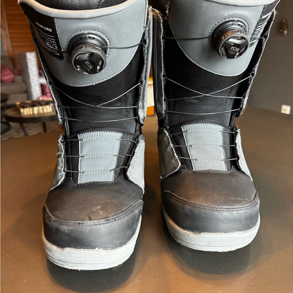 Men's Black and Gray Snow Boots